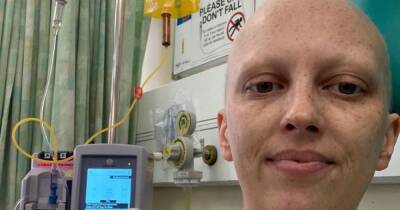 Royal Infirmary - Family of young woman diagnosed with incurable breast cancer say they wish they'd been 'more pushy' - manchestereveningnews.co.uk - Manchester