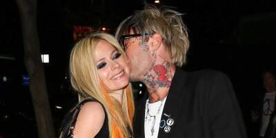 Avril Lavigne & Mod Sun Share a Kiss as They Leave Her Concert in L.A. - www.justjared.com - Los Angeles