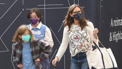 Jennifer Garner Steps Out With Younger Kids Samuel, 10, Seraphina, 13, To Run Errands In LA - hollywoodlife.com - Los Angeles