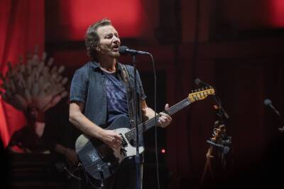Eddie Vedder Says His COVID-19 Case Was ‘Pretty Serious’, Calls Return To Performing ‘A Gift’ - etcanada.com - Los Angeles