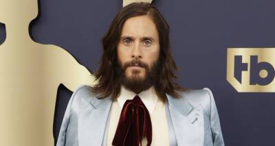 Jared Leto Goes Cool in Light Blue Silk Suit for SAG Awards 2022 - www.justjared.com - Santa Monica
