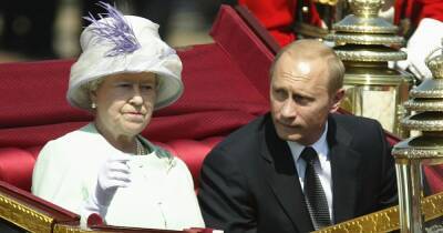 Queen broke royal protocol after Putin left her waiting for 14 mins by making snide remark - www.dailyrecord.co.uk - Britain - France - New Zealand - USA - Russia