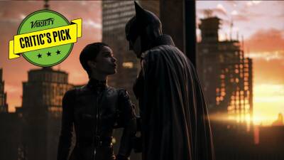 ‘The Batman’ Review: A Tortured Robert Pattinson Goes Even Darker Than ‘The Dark Knight’ - variety.com