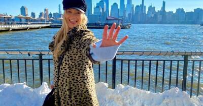 Laura Whitmore - Candice Brown - Inside Laura Whitmore's trip to New York as she twins with daughter in leopard print - ok.co.uk - New York - USA - New York - Bahamas