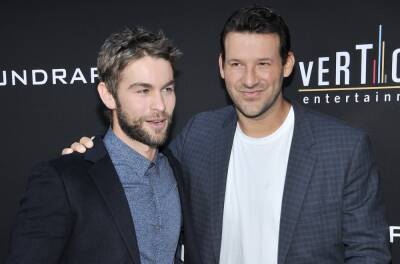 Chace Crawford, Tony Romo & ‘Yellowjackets’ EP Drew Comins Line Up Football Drama At Showtime - deadline.com
