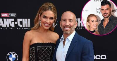 Jason Oppenheim Is Still ‘Madly in Love’ With Ex Chrishell Stause, According to Selling Sunset’s Mary Fitzgerald and Romain Bonnet - www.usmagazine.com - California - Kentucky - county Love