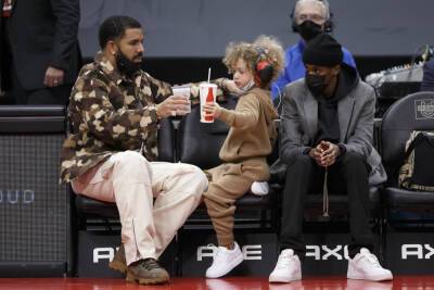 Drake Raises A Glass With His Adorable Son Adonis As They Watch The Toronto Raptors In Action - etcanada.com - France - Chicago