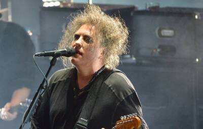 Robert Smith - The Cure’s Robert Smith gives update on band’s upcoming new album - nme.com