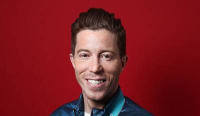 Shaun White Announces Retirement from Pro Snowboarding Ahead of 2022 Winter Olympics Events - www.justjared.com - city Beijing