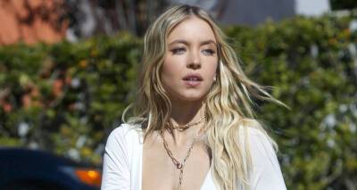 Sydney Sweeney Meets Up with Friends for Icy Treat in L.A. - www.justjared.com - Los Angeles