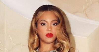 Beyoncé ditches trademark lengthy hair for short blunt bob fans have nicknamed 'Bobbyoncé' - www.ok.co.uk
