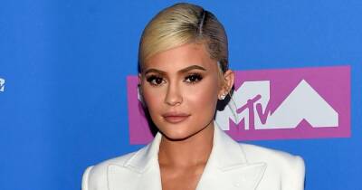 Kylie Jenner Seemingly Hinted at Baby Boy’s Due Date Months Ago With ‘222’ Necklace - www.usmagazine.com - Los Angeles - California - county Sherman