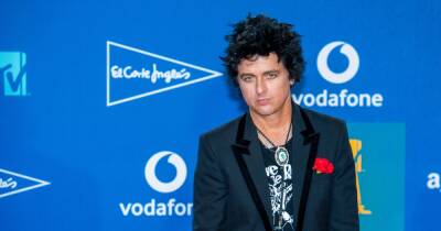 Green Day's Billie Joe Armstrong's classic car, guitars stolen - www.wonderwall.com