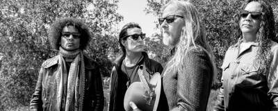 Alice In Chains sell rights to Primary Wave and Round Hill - completemusicupdate.com - Seattle - county Starr