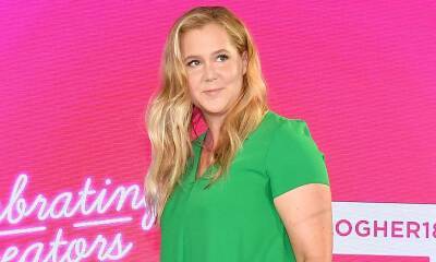 Amy Schumer opens up about her struggles with motherhood: ‘Your heart feels like it’s outside your body’ - us.hola.com