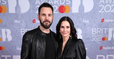 Courteney Cox - Johnny Macdaid - Brit Awards - Courteney Cox makes rare cosy appearance with musician beau Johnny McDaid at Brit Awards - ok.co.uk - USA