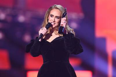 Lorraine Schwartz - Rich Paul - Adele Paul - Adele’s Massive Ring At BRIT Awards Sets Off Engagement Rumours - etcanada.com - city Phoenix