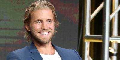 Matt Barr To Lead 'Walker' Spinoff Series 'Walker: Independence' - www.justjared.com - Texas - county Walker - county Independence