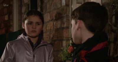 ITV Coronation Street fans spot 'scary' Hope moment after sinister prediction on youngster's future - www.manchestereveningnews.co.uk - Portugal