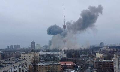 Russian Air Strikes Hit Kyiv TV Tower; Channels Down In Ukraine - deadline.com - Britain - Ukraine - Russia - Eu - city Kyiv, Ukraine