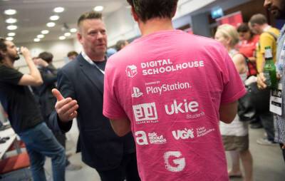 Ukie reveals that the UK games industry is slowly becoming more diverse - www.nme.com - Britain