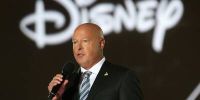 Disney CEO Bob Chapek Issues Apology to LGBTQ Employees & Announces Political Donation Changes - www.justjared.com - Florida