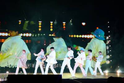 ‘BTS Permission To Dance’ Concert Event, With $35 Tickets, Will Make Big Noise On Quiet Weekend For New Releases – Specialty Preview - deadline.com - Canada - India - city Seoul