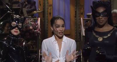 Zoe Kravitz's 'Saturday Night Live' Monologue is Crashed by Multiple Catwomen - Watch Now! - www.justjared.com - city Sandy
