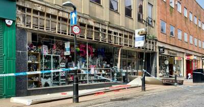 Extensive damage to Ayr shop after store front collapses in town centre - www.dailyrecord.co.uk - Scotland - city Ayr