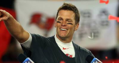 Tom Brady No Longer Retiring, Announces He's Coming Back for Another Season with Buccaneers - www.justjared.com - county Bay