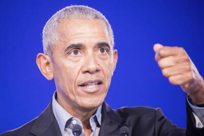 Former President Barack Obama Reveals He Has Contracted Covid, Has Some Symptoms - deadline.com