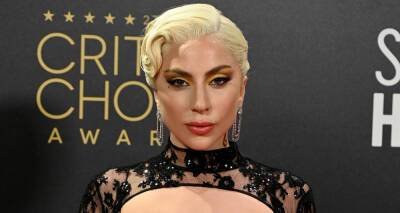 Lady Gaga Wows in Gold & Black Gown at Critics' Choice Awards Ceremony in London - www.justjared.com - London - Los Angeles