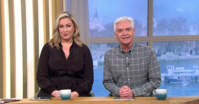 Josie Gibson fills in for Holly Willoughby on This Morning after positive Covid-19 test - www.ok.co.uk
