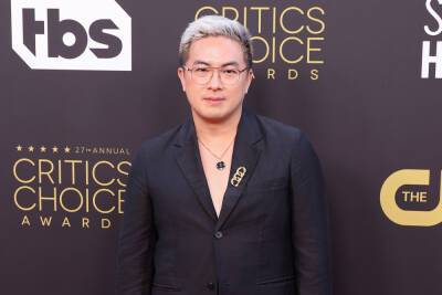 Bowen Yang Says ‘SNL’ Cast Is ‘Supporting’ Pete Davidson Amid Kanye West Drama - etcanada.com - Los Angeles
