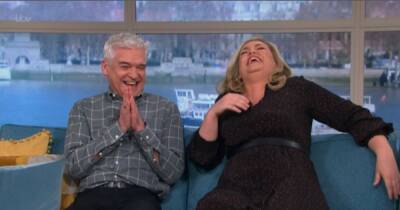 This Morning's Phil and Josie in stitches as he nearly sits on her in sofa mishap - www.ok.co.uk