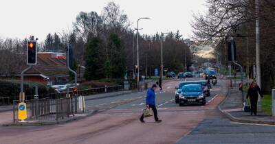 Driver failed to stop in time to avoid hitting two teenagers at Perth pedestrian crossing - www.dailyrecord.co.uk