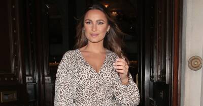 Sam Faiers details incident when mum at kids school accused her of using celeb status - www.ok.co.uk