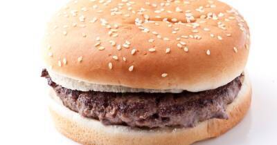 Supermarket beef burgers compared to McDonald's with one coming out on top - www.dailyrecord.co.uk - Iceland