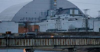Chernobyl nuclear plant in 'new accident' fears as staff 'held at gunpoint' by Russian forces - www.dailyrecord.co.uk - Ukraine - Russia