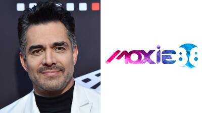 Omar Chaparro To Headline English-Language Comedy Series ‘Coyotes M.C.’ From Moxie 88 - deadline.com - Mexico