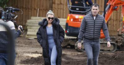 Billie Faiers and Greg Shepherd inspect work at £1.4m mansion after admitting renovation regret - www.ok.co.uk