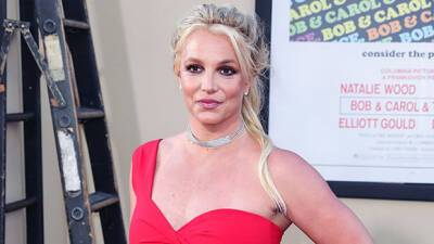 Britney Spears Takes Down Her Instagram Fans Are Wondering What’s Going On - hollywoodlife.com