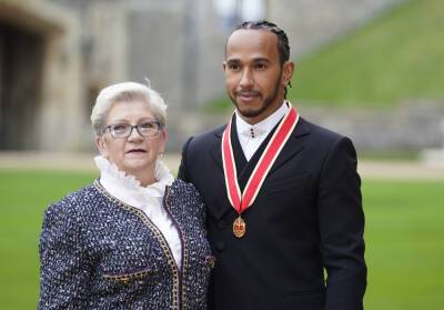 Lewis Hamilton Is Changing His Name To Honour His Mother - etcanada.com - Britain - Bahrain