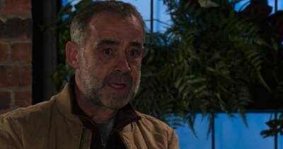 ITV Coronation Street fans fume at Kevin's 'double standards' over 'forgotten' past - www.manchestereveningnews.co.uk