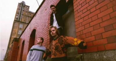 Irish alt-rock outfit Rowan drop new single Honesty from forthcoming debut album - www.officialcharts.com - Ireland