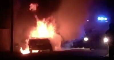 Fireball as car bursts into flames in quiet Glasgow street - www.dailyrecord.co.uk - Scotland