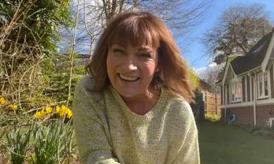 Lorraine Kelly reveals her 'happy place' and asks you to do the same - hellomagazine.com - Ukraine
