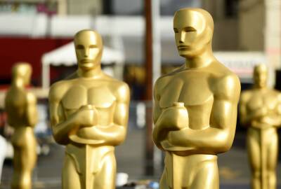 Petition to Reinstate Eight Oscars to Live Telecast Signed by More Than 350 Industry Pros - variety.com - Britain - Hollywood - city Budapest