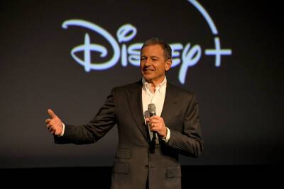 Bob Iger - Jon Stewart - Bob Iger Talks About The News Business With Jon Stewart: ‘People Are Not Held Accountable For Inaccuracies’ - etcanada.com
