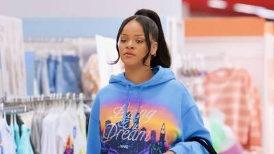 Rihanna Shops for Baby Clothes at Target -- See the Pics! - www.etonline.com - Los Angeles